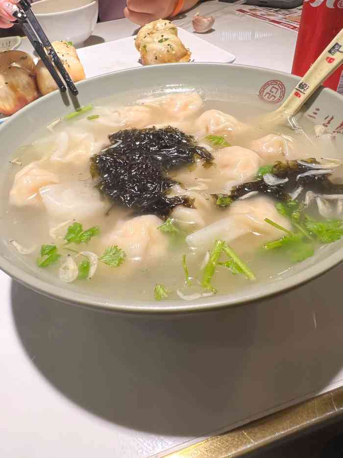 阿三生煎(万达广场店)-"来万达广场这边,本来想吃日本料理,可是还.