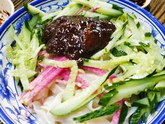 -生活本该如此北京小馆(周庄嘉园店)