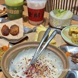 在上海的云南烧烤 ！！jujuju有氛围感…