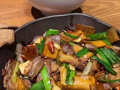 -云海肴·汽锅鸡·云南菜(天山百盛优客店)