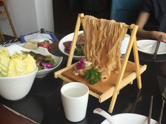 -重庆德庄火锅(体育中心店)
