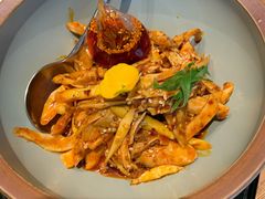 敲糖棒棒鸡-辛香汇·现炒川菜(淮海路百盛店)