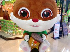 -三只松鼠(青岛CBD万达店)