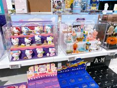 -泡泡玛特POPMART(崇文门国瑞城店)