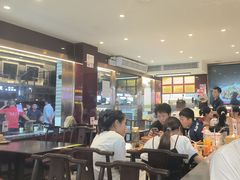 -川流不息·地道川菜·小龙虾(松东路店)