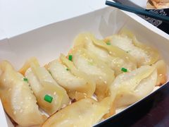 牛肉鍋貼-小姜锅贴(凤凰街店)