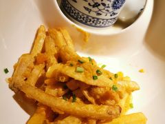 蛋黄焗薯条-绿茶餐厅