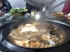 -姥家大锅台水库渔家