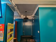-荒岛实景沉浸密室(江汉路1店)