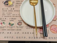 餐具摆设-小茉庐和牛自助火锅(龙湖万达店)