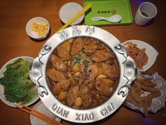 -钳小厨疯味1987肉蟹煲(美一城广场店)