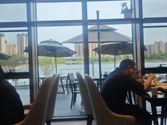 -翠山·映月湖景餐厅(映月湖公园店)
