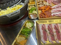 -胡悦里韩式烤肉(芝罘万达广场店)