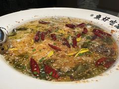 -江渔儿酸菜鱼(奥园广场金发购物中心店)