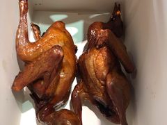 招牌烤乳鸽-石岐佬中山菜馆(张溪店)