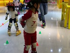 -阿布溜溜·轮滑(21世纪太阳城店)