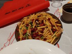 -肥肥虾庄·金牌油焖大虾(杨园滨江时代walk店)