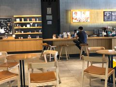 大堂-星巴克(南昌西湖万达店)
