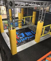 -蹦贝运动中心·蹦床·攀岩·闯关(龙岗店)