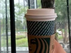 焦糖玛奇朵饮品-星巴克(成都龙湖三千集店)