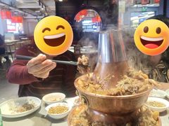 -老佛爷铜炉蛙锅(东门老街店)