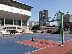 -上海财经大学附属北郊高级中学