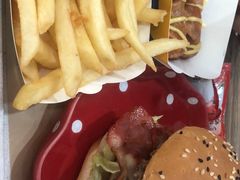 -牛纽塔·牛人堡(群众路店)