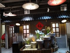 -锅来乐地锅鸡(安亭店)