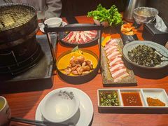 -山之屋炭火烧肉·生啤畅饮(大朗万科中央公园店)