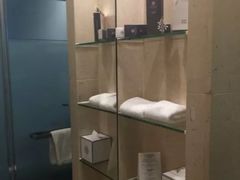-香港铜锣湾皇悦酒店