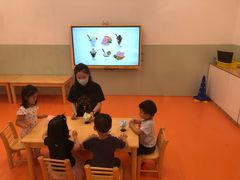 -小门牙好性格托育(北外滩中心)