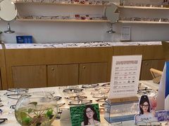 -天空之镜眼镜店蔡司依视路授权店(天通苑店)