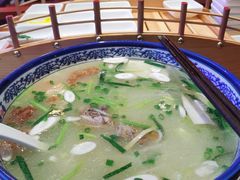 -香麒园·过桥米线·南湖雅宴
