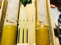 -尚尚仙·酸汤猪手·猪肚鸡火锅(华联万柳购物中心店)