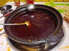 -钢管厂五区小郡肝串串香(蜀都万达店)