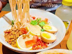 -粉八·云南米线·建水烧烤(常熟路店)