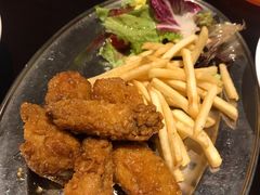 蜂蜜炸鸡拼盘-TAMATI(巴黎贝甜韩式西餐厅店)