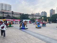 -万达广场(龙湖店)