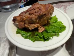 -雪乡人家东北菜·铁锅炖一切(高斯路店)