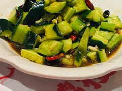 -肥肥虾庄·金牌油焖大虾(杨园滨江时代walk店)
