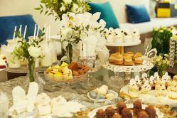 -变画·发型STUDIO