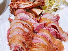 -品悦酒店(三林古镇店)