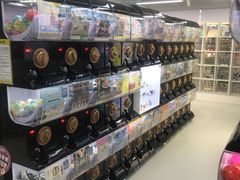 -扭扭城(王府井喜悦购物中心店)