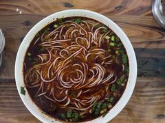 -龙树园麻辣米线