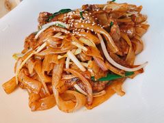 干炒牛河-馋遇江南·精致湖景雅宴(东方之门店)