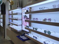 -无界眼镜MaxLess(南翔印象城店)