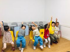 -英孚教育青少儿(昆城广场中心)