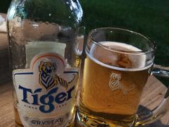 -东海岸人工湖美食村