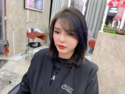 -AKOZO Beauty Salon