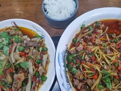 鲜锅兔-盛世盐帮·自贡特色(总店)